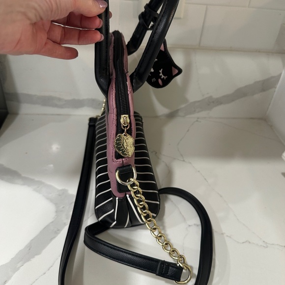 Betsey Johnson cat and Black Women's Bag - Picture 4 of 12